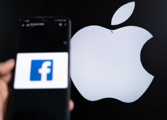 Logo do Facebook e Apple ao fundo