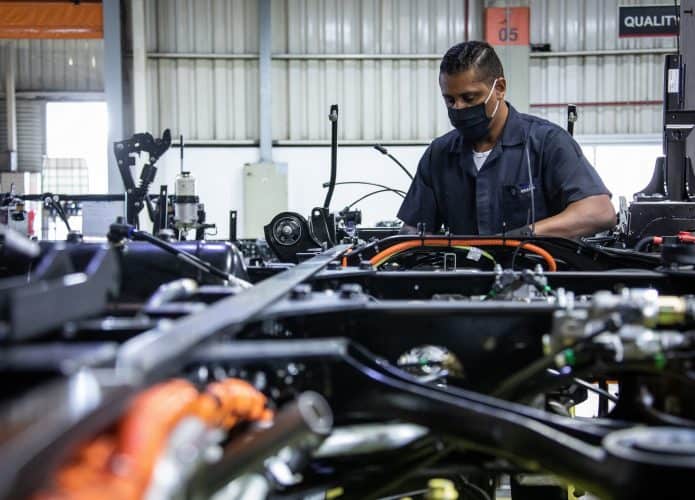 Fábrica da Volkswagen onde serão feitas baterias de nióbio: imagem para matéria sobre produção de carros