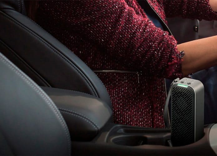 LG PuriCare Mini é purificador de Ar do tamanho de uma powerban. Imagem: LG/Divulgação