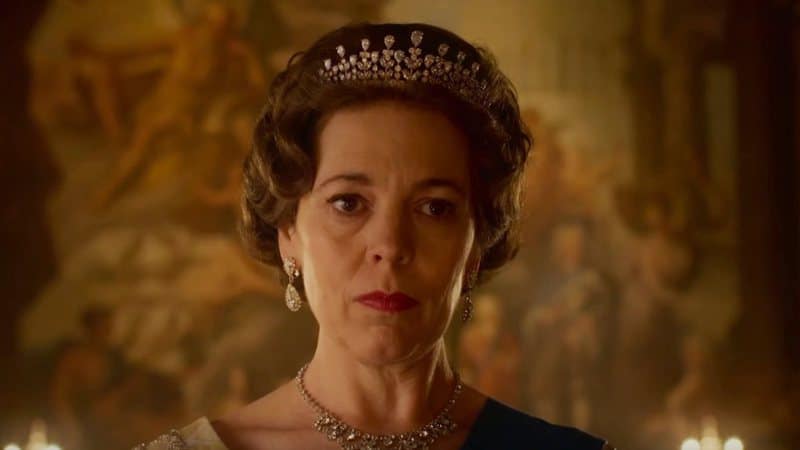 Olivia Colman como a Rainha Elizabeth II
