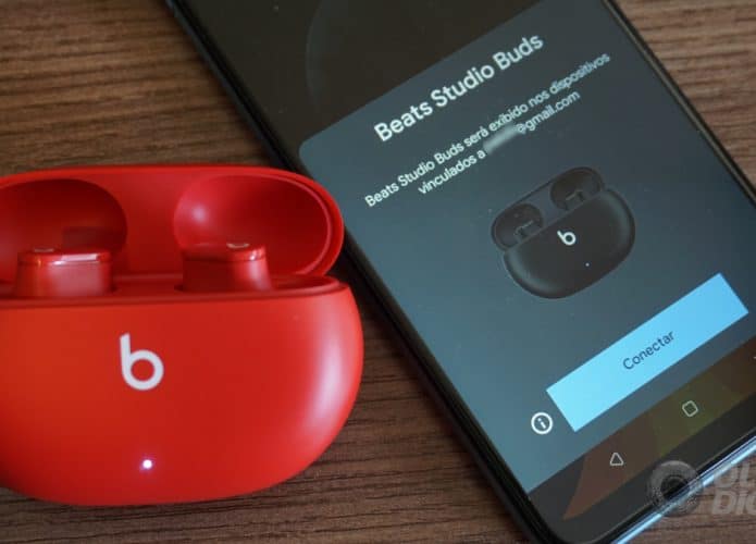 Beats Studio Buds com Pareamento Rápido (Imagem: André Fogaça/Olhar Digital)