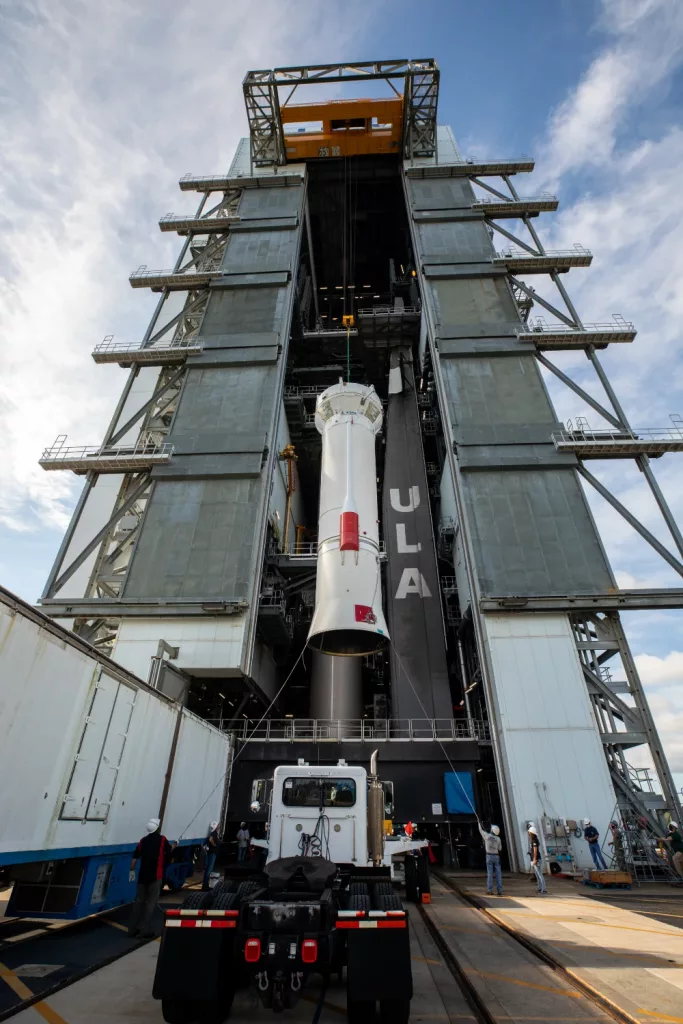 A sonda Lucy, que vai quebrar o recorde de distância viajada no espaço após ser lançada em 16 de outubro de 2021