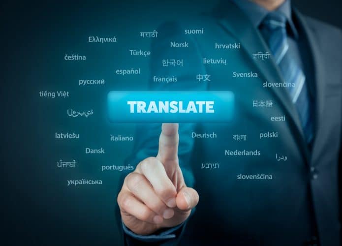 Tradutor online ajuda pessoas se comunicarem