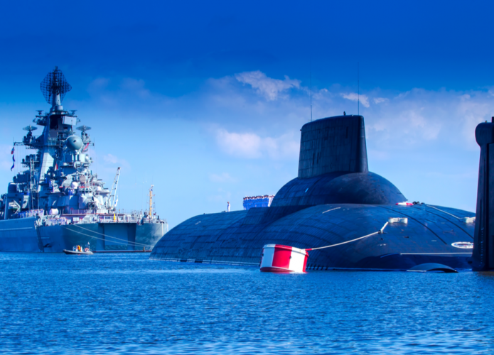 Submarino nuclear e navio