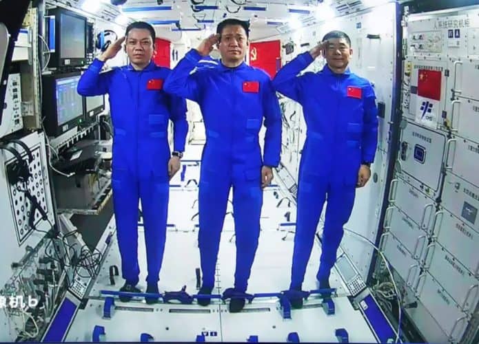 taikonautas-chineses-695x500