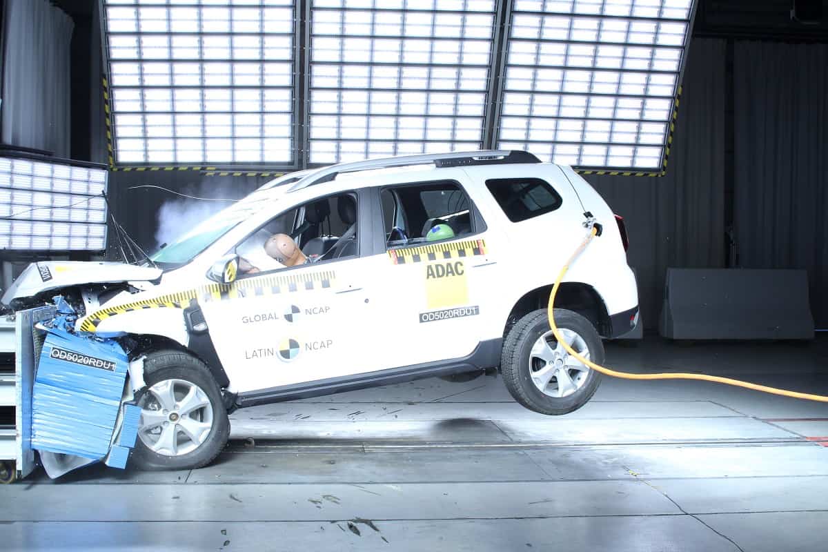Teste de impacto do Renault Duster pela NCAP
