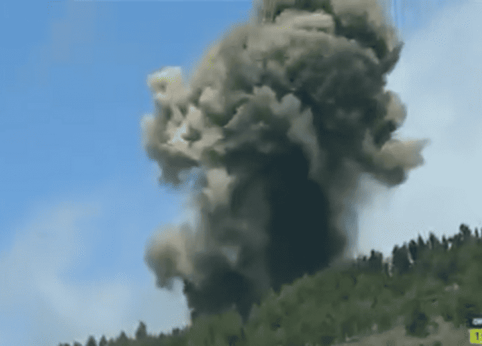 vulcão tsunami erupção