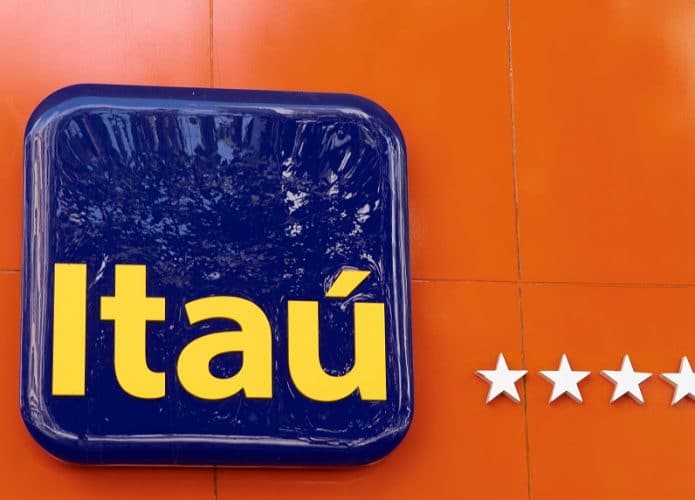 logo banco Itaú