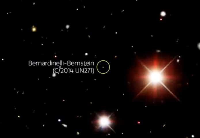 Olhar-Espacial-1-10-cometa-695x478