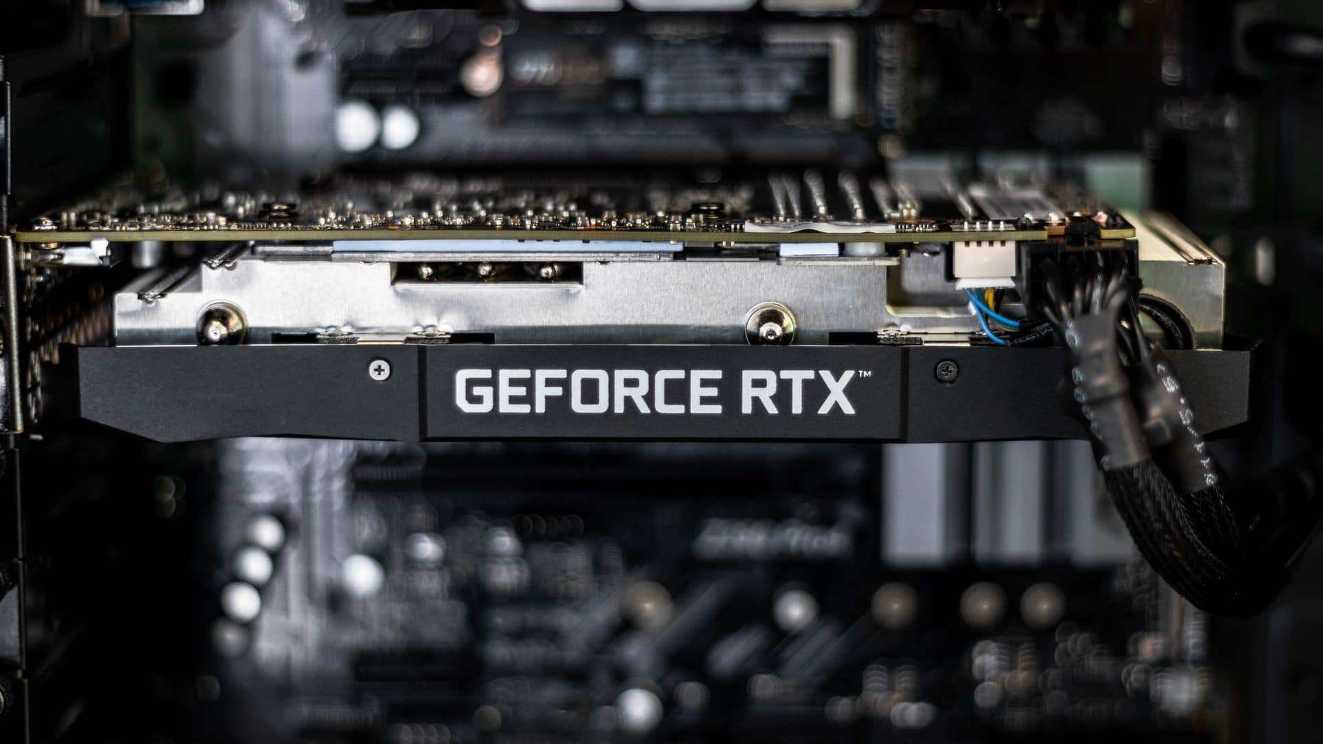 Nvidia deve lançar novos modelos Geforce RTX 3090 Super em janeiro de 2022. Imagem: Christian Wiediger/Unsplash