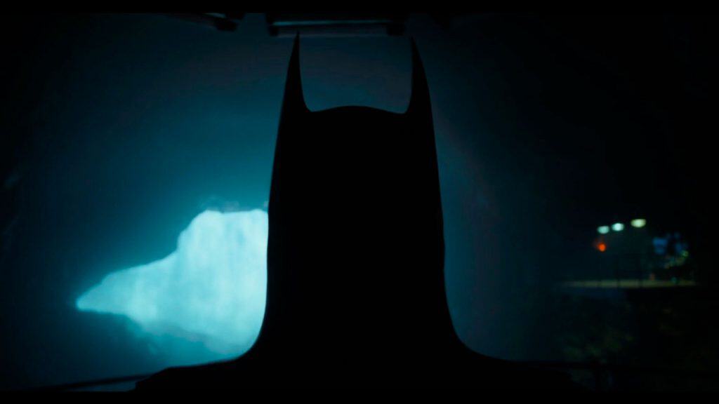 Batman de Tim Burton é visto em teaser de Flash. Imagem: Warner Bros/Reprodução