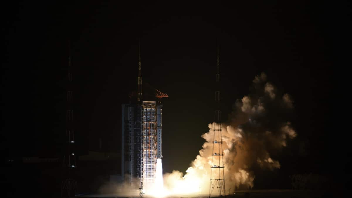 lancamento-china-satelites-capa