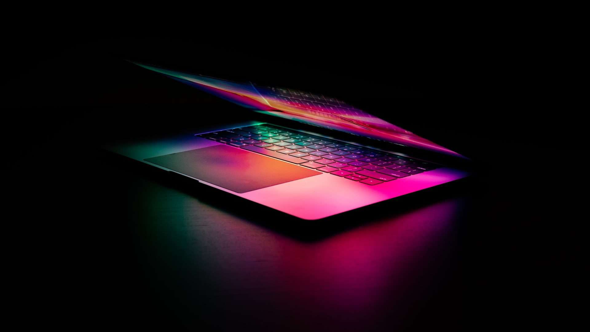 Novos MacBook Pro podem compartilhar tela de mini-Led de 120Hz do iPad Pro. Imagem: Martin Sanchez/Unsplash