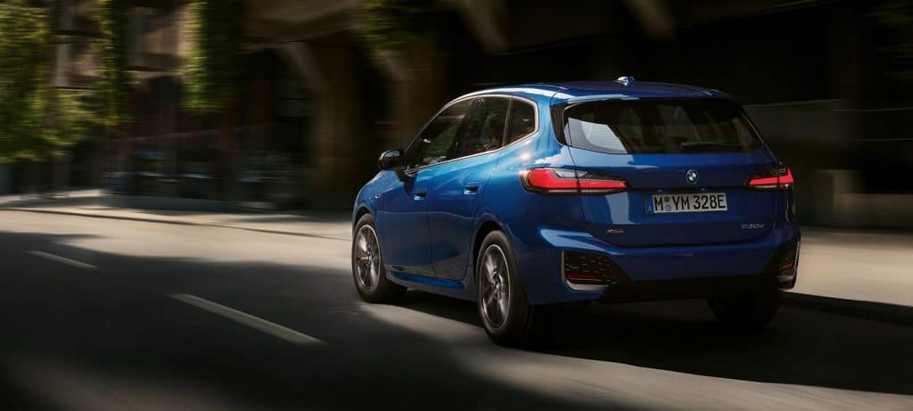 parte de trás do BMW Série 2 Active Tourer seguda geração