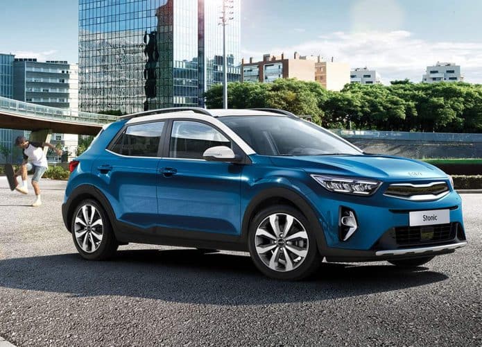 Kia Stonic na cor azul