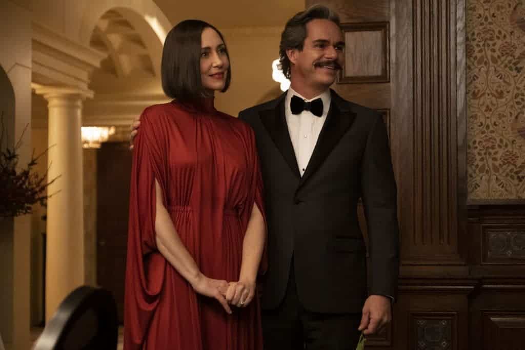 Vera Farmiga (como Eleanor Bishop, ao lado de Tony Dalton como Jack Duquesne) é a única do elenco que sabe o que fazer com um arco nas mãos. Imagem: Chuck Zlotnick/Marvel Studios