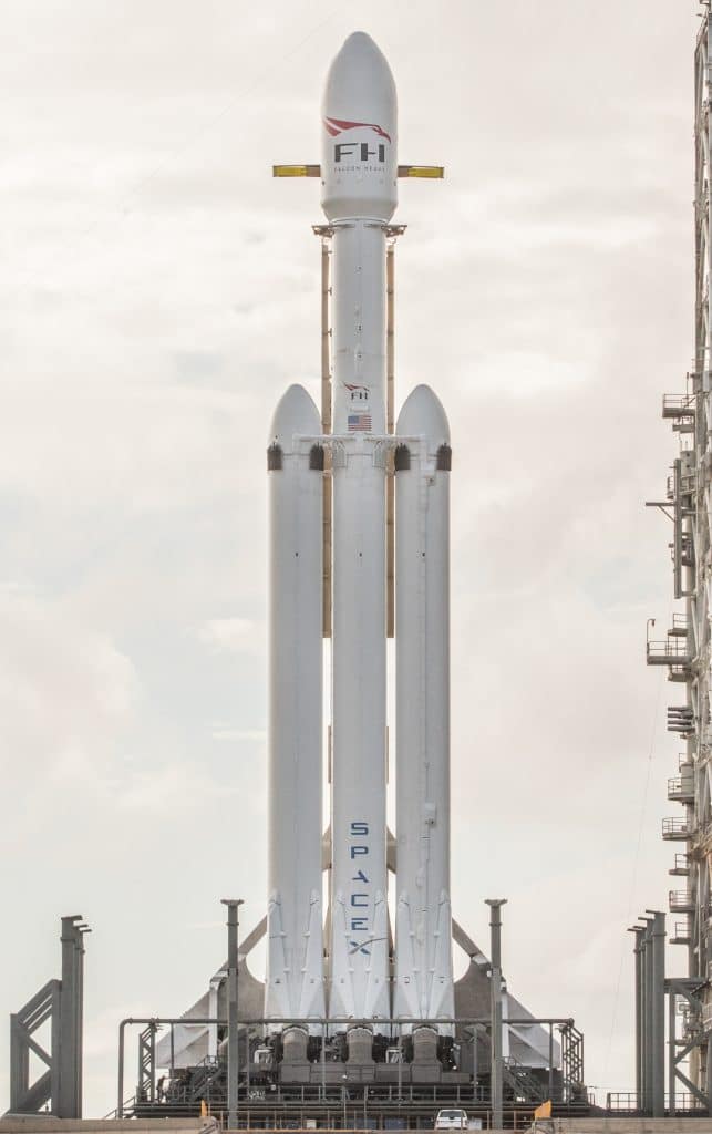 Imagem do propulsor Falcon Heavy, que será o transporte primário da missão Europa Clipper, da Nasa