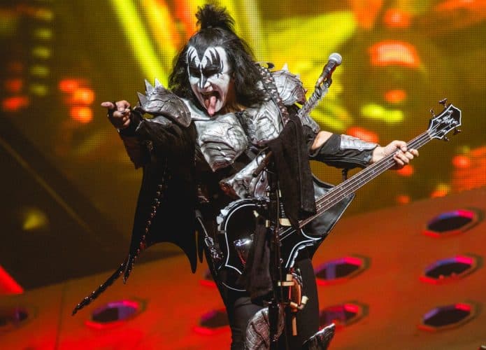 Gene Simmons em apresentação do Kiss