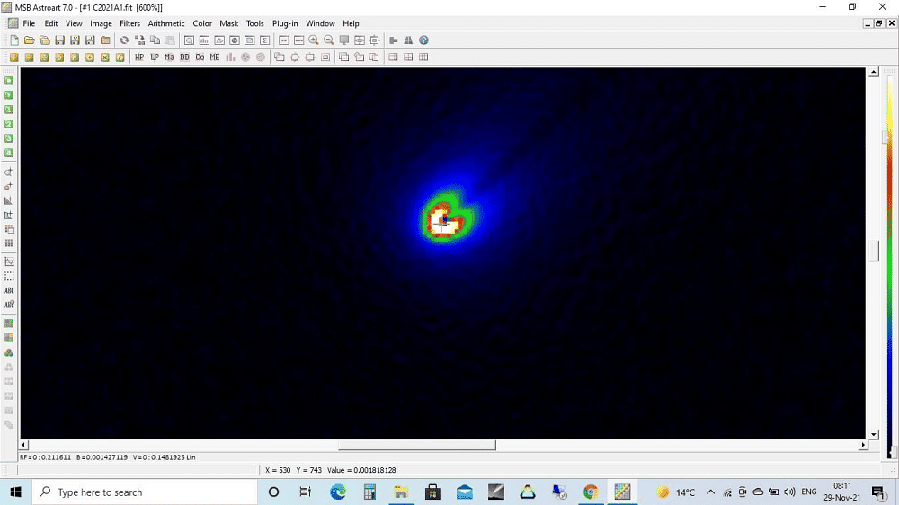 Imagem em cores falsas do Cometa Leonard indicam uma possível fragmentação