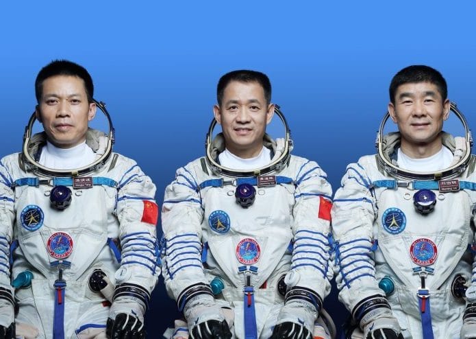 Shenzhou_12-695x494