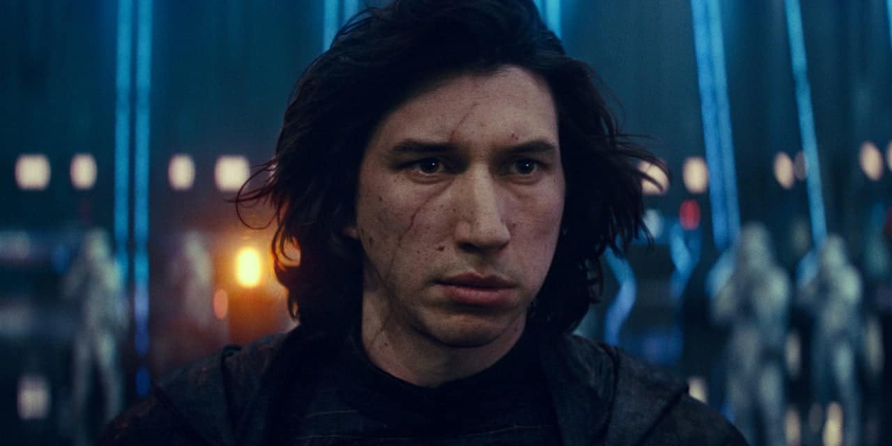 adam-driver-kylo-ren-interna