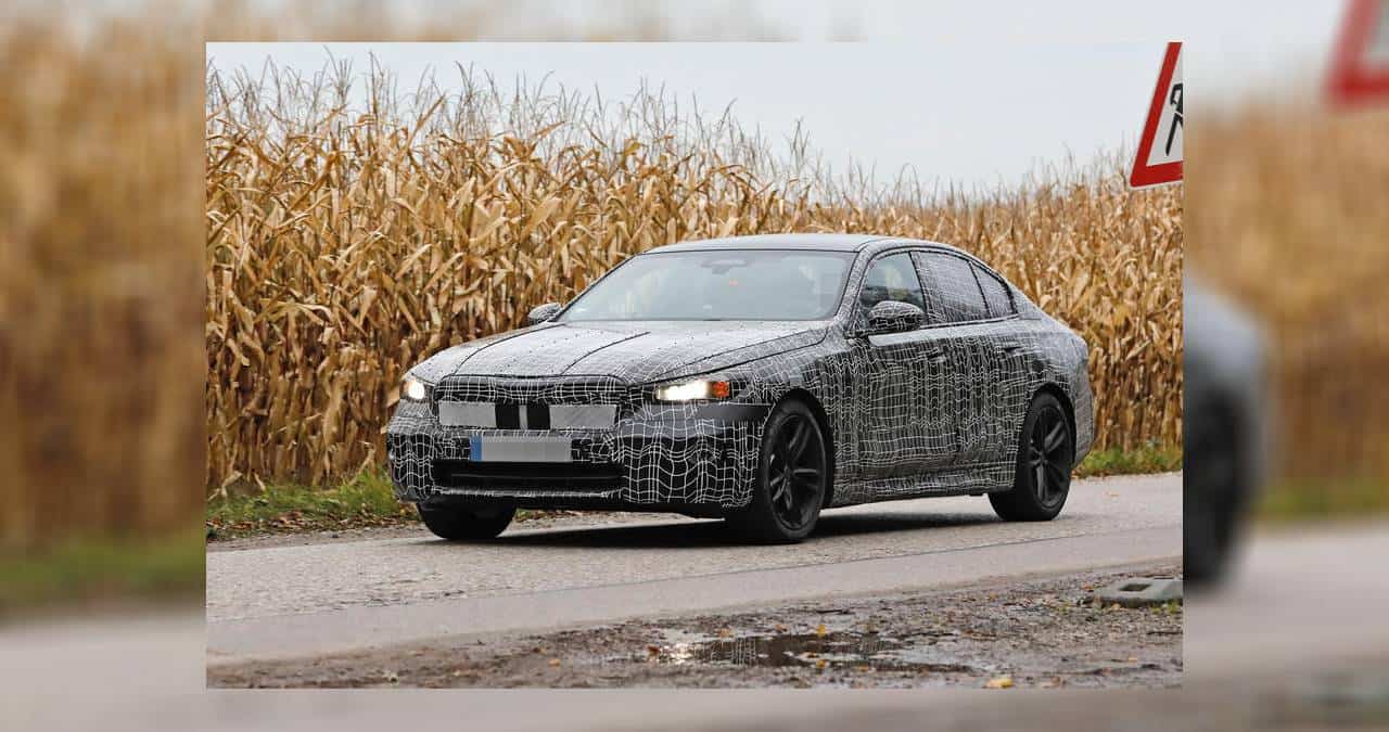novo bmw i5 na estrada