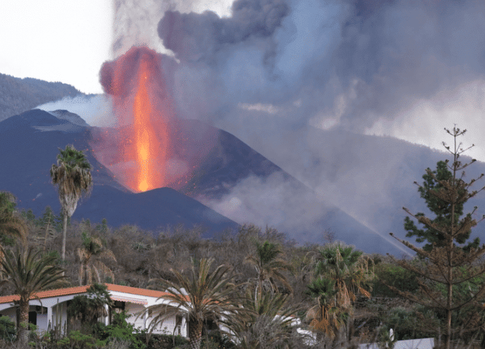 cumbre-vieja-novembro-2021-695x500.png