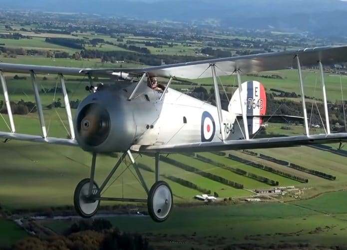 Avião da Primeira Guerra em documentário com Peter Jackson