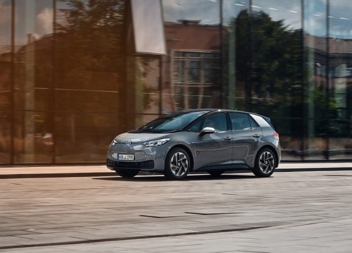 Volkswagen ID.3 perde quase 8% da bateria em primeiro ano de uso