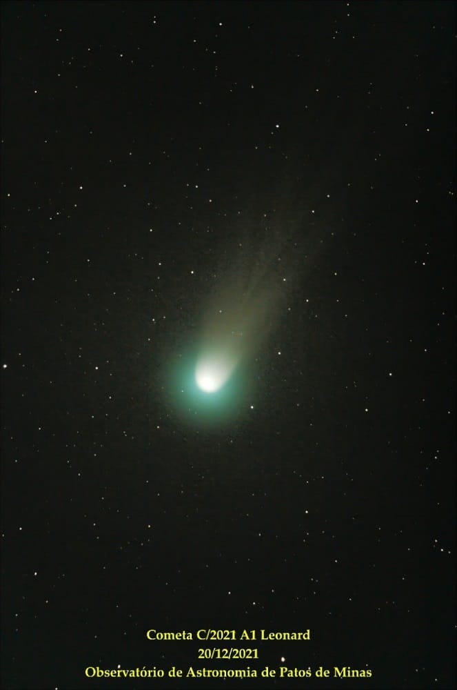 Cometa Leonard visto em Patos de Minas, MG