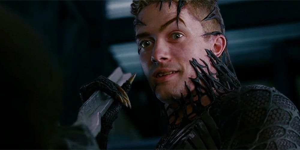 Topher Grace, vestido como o vilão Venom, em "Homem-Aranha 3" de Sam Raimi