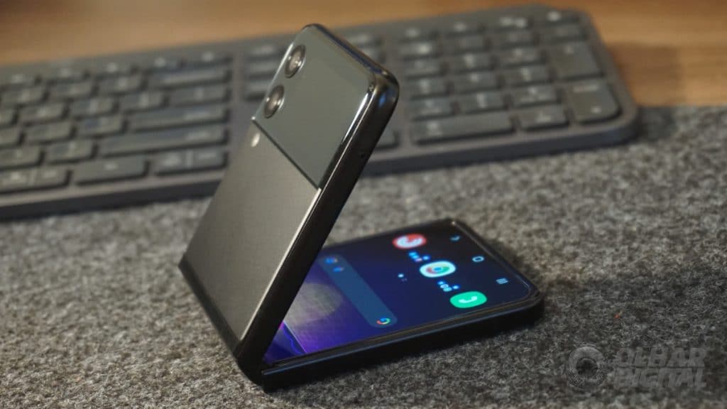 Galaxy Z Flip 3 (Imagem: André Fogaça/Olhar Digital)