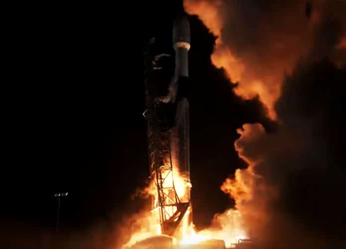lancamento-do-SpaceX-Falcon-9-02-12-695x500