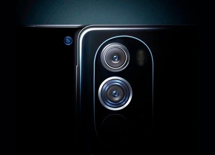 Moto Edge X30