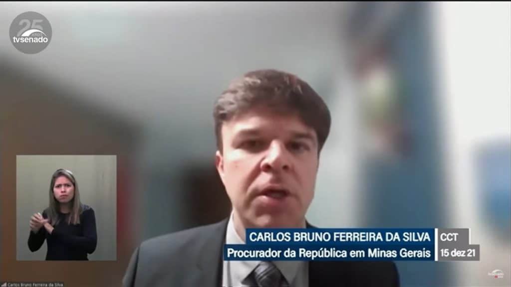 procurador Carlos Bruno na audiência do Senado