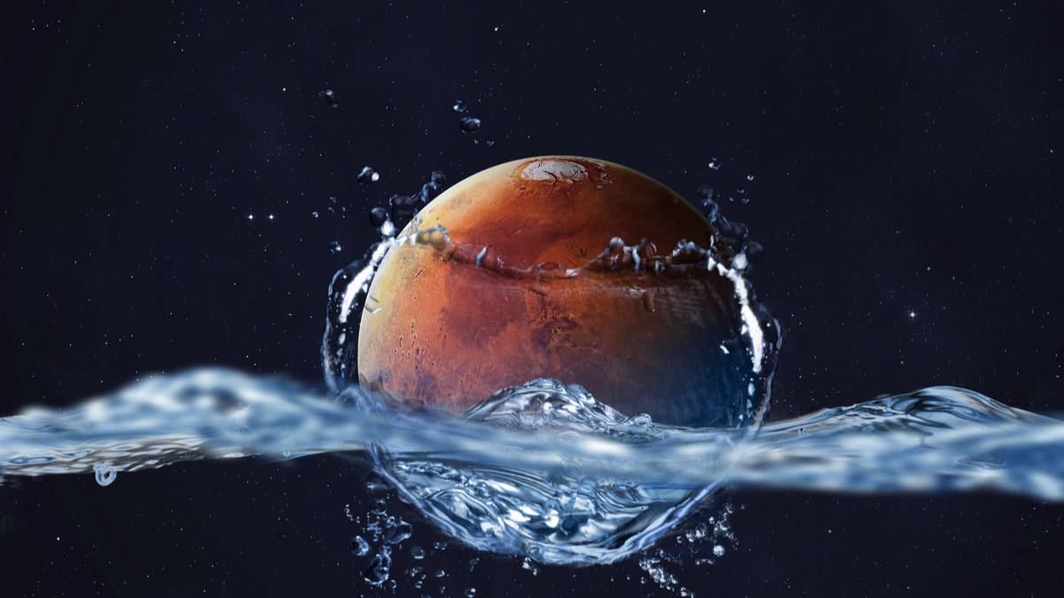 Estudo indica que o maior desfiladeiro do sistema solar pode esconder (muita) água