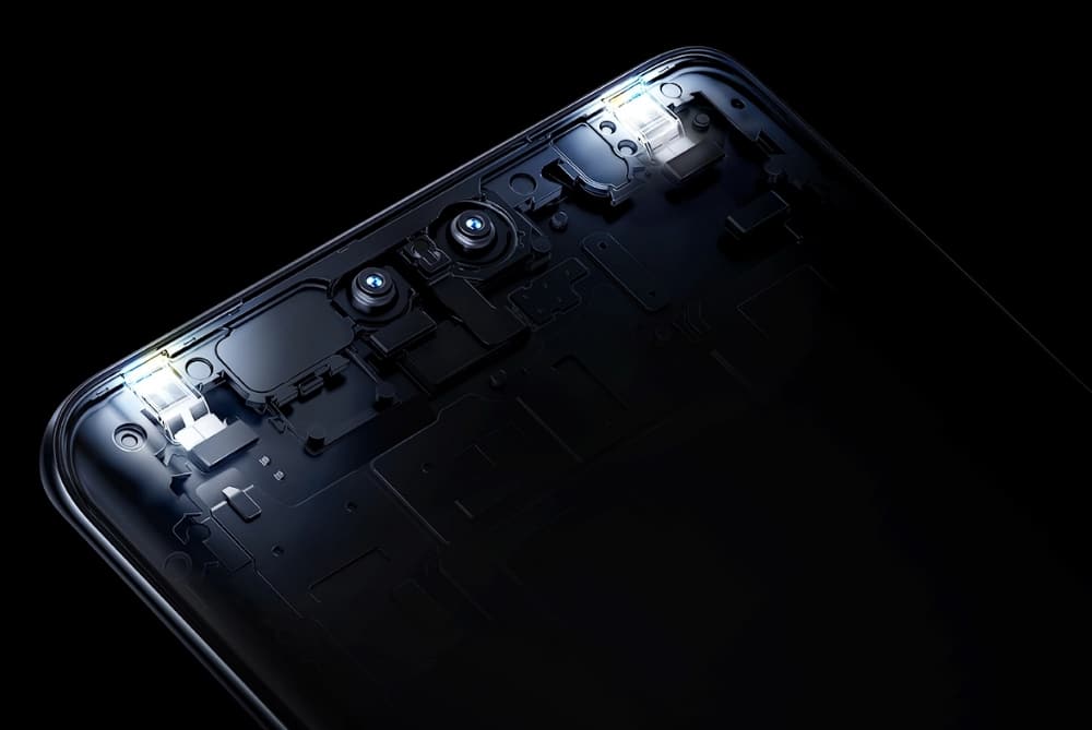 Imagem mostra o mecanismo do flash duplo da câmera selfie do Vivo S12 Pro