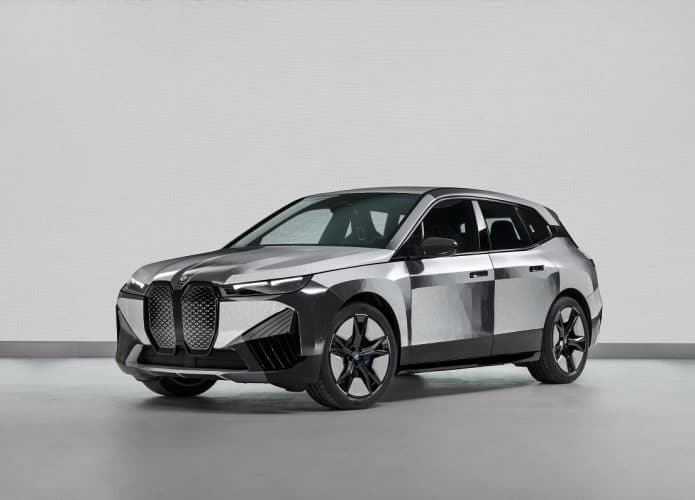 BMW iX Flow