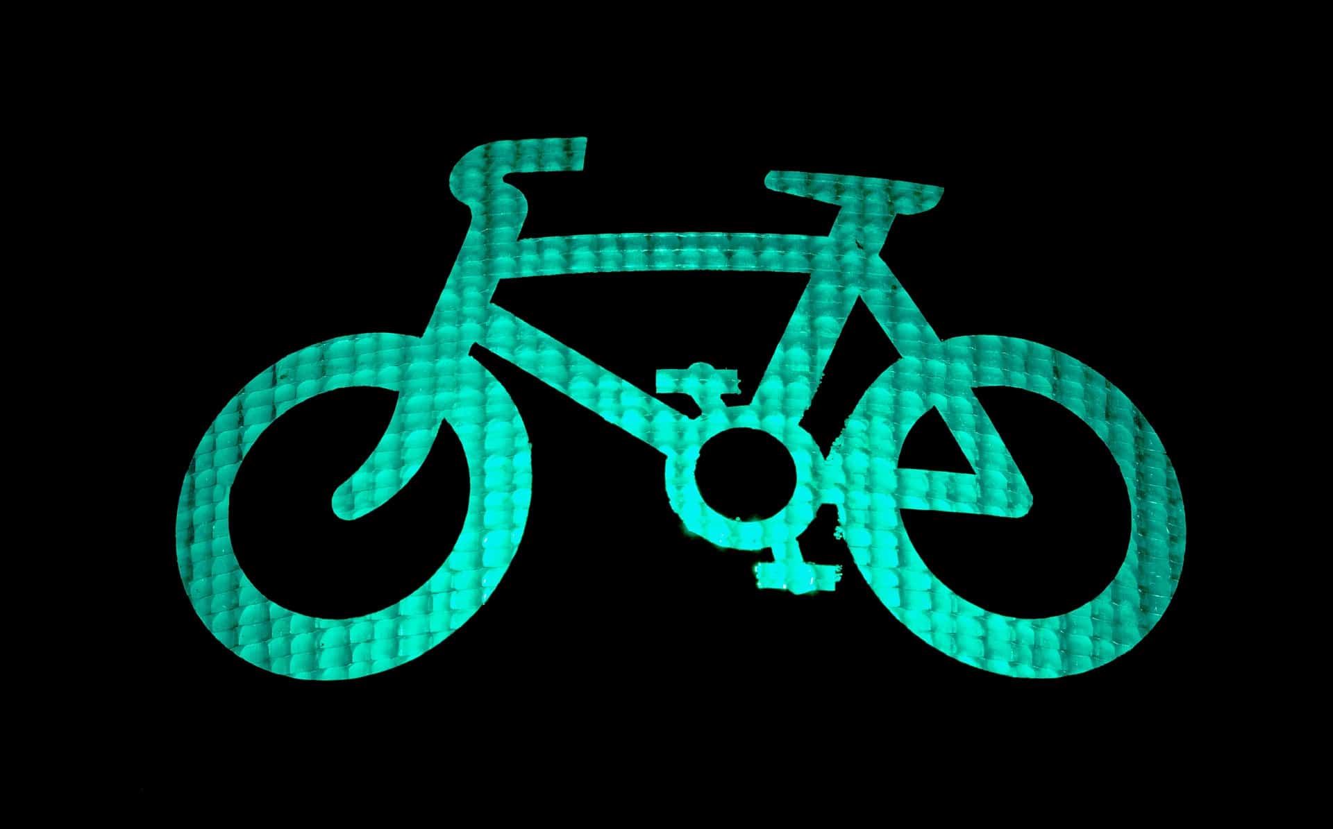 Projeto de lei regulamenta transporte de bens e serviços por meio de bicicletas e triciclos no Brasil