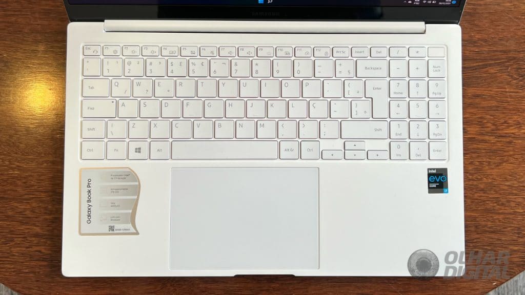 Galaxy Book Pro (2021) (Imagem: André Fogaça/Olhar Digital)