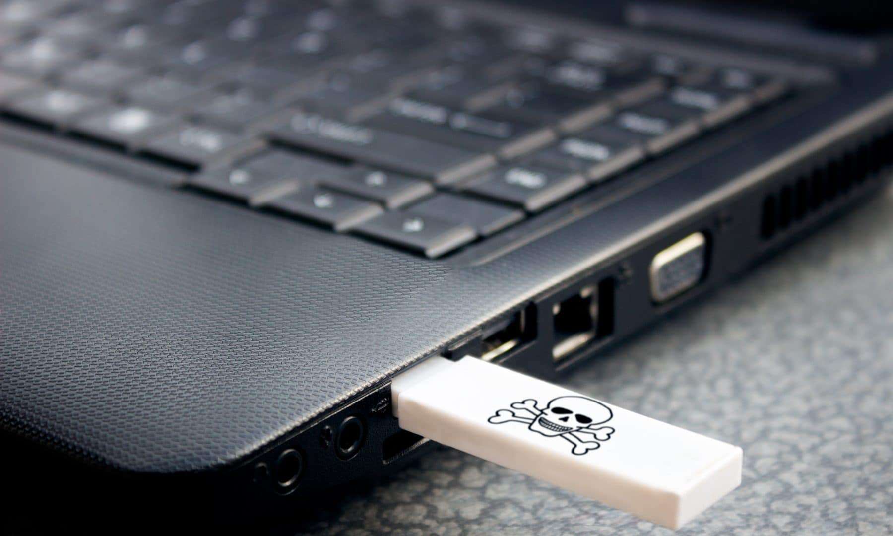 Hackers enviam pen drives com malware para empresas. Via Cherries/Shutterstock