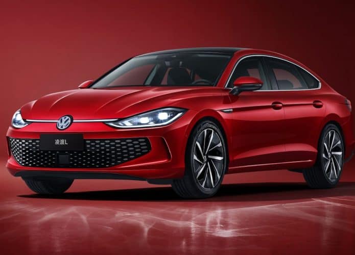 Sedan Volkswagen Lamando L