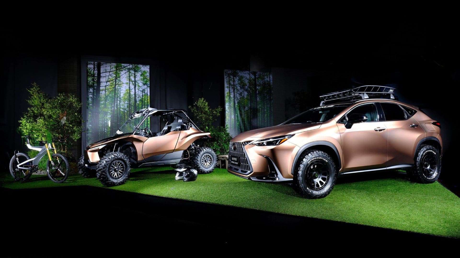 Dois carros conceito da Lexus no Salão do Automóvel de Tóquio