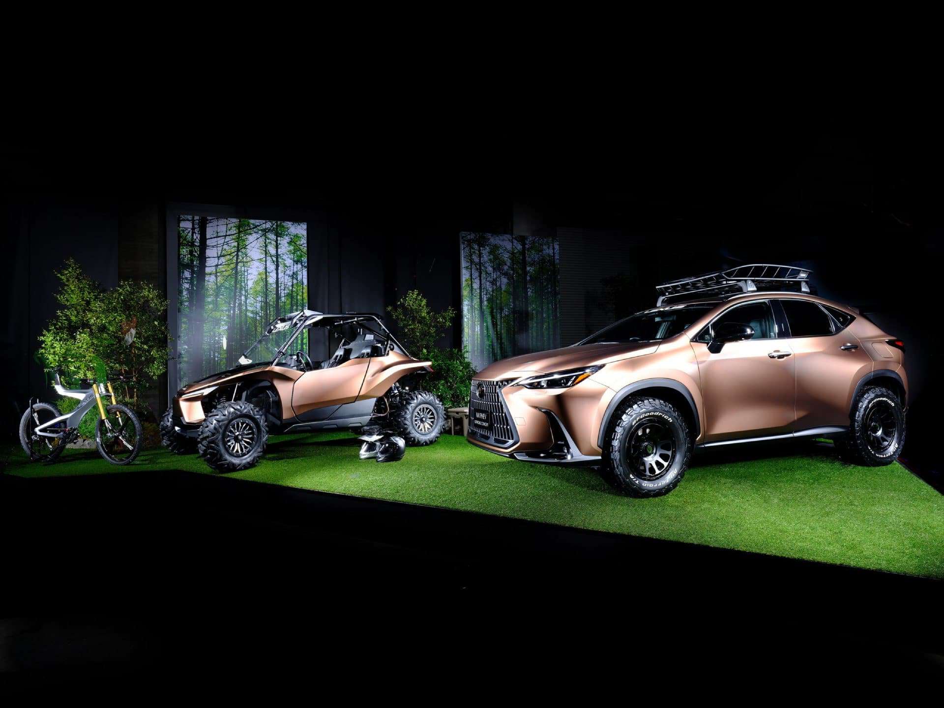 Divisão de luxo da Toyota, Lexus leva conceitos off-road e até um avião ...