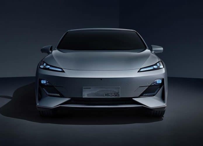 Changan C385, carro chinês para ser concorrente dos da Tesla