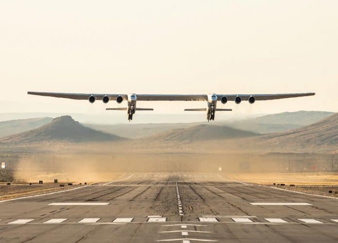 Aeronave Roc, da Stratolaunch