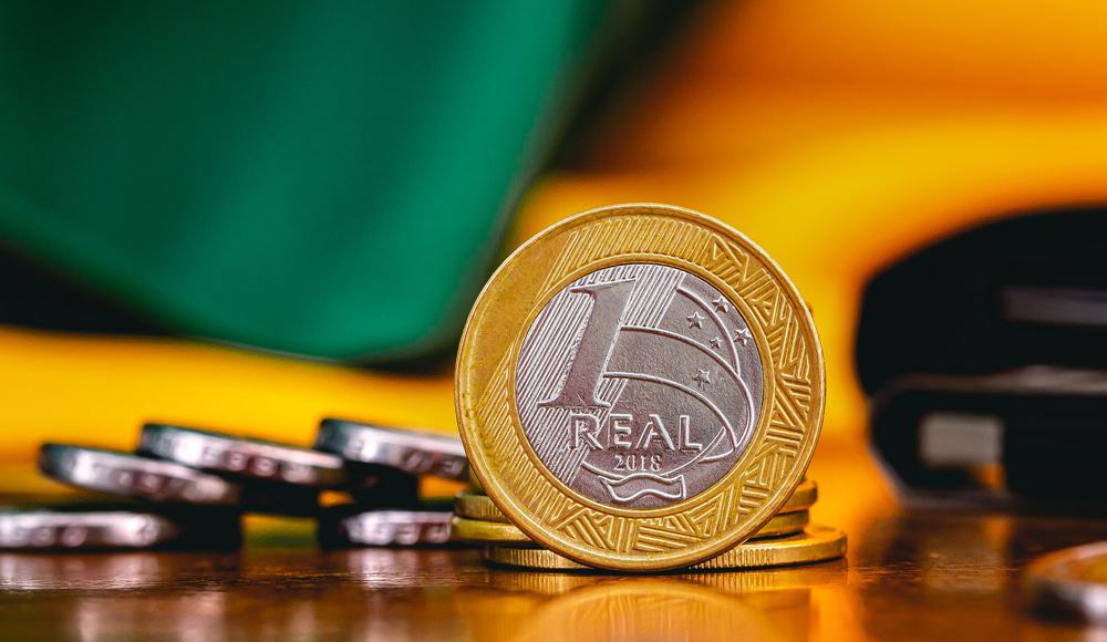 Poupança registrou a terceira maior retirada líquida da história em 2021