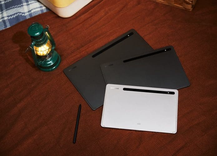 Galaxy Tab S8, S8+ e S8 Ultra (Imagem: divulgação/Samsung)