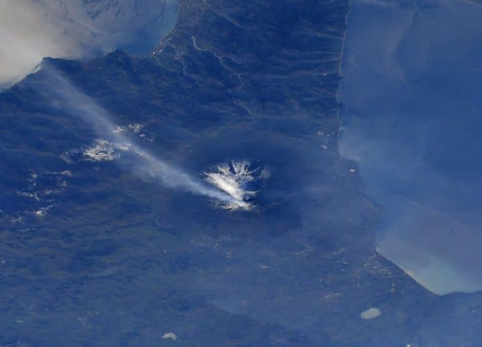 iss-monte-etna-capa-695x500