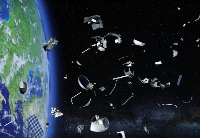lixo-espacial-695x480